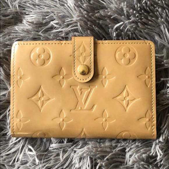 Louis Vuitton Handbags - Louis Vuitton Monogram Vernis Porte Monnaie Wallet